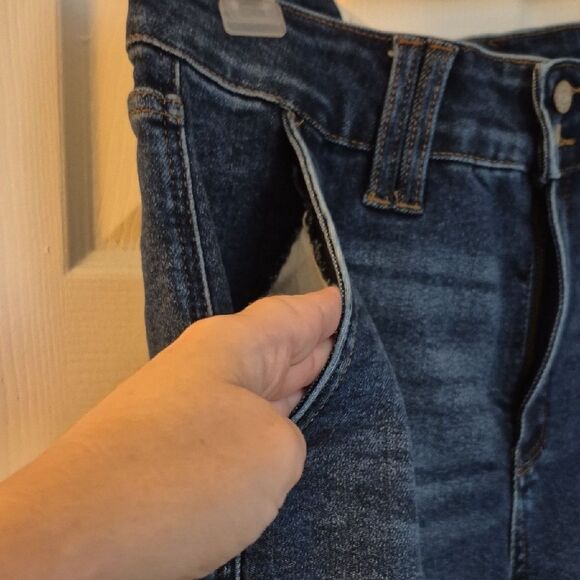 🎁25% Off Bundles🎁 Judy Blue Dark Wash Jean Shorts Sz XL - Picture 7 of 15